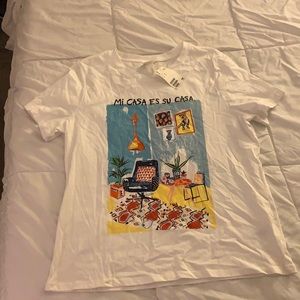 Mi casa es su casa T-shirt